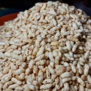 হাতে ভাঁজা আউস চালের ফাইবারযুক্ত লাল মুড়ি